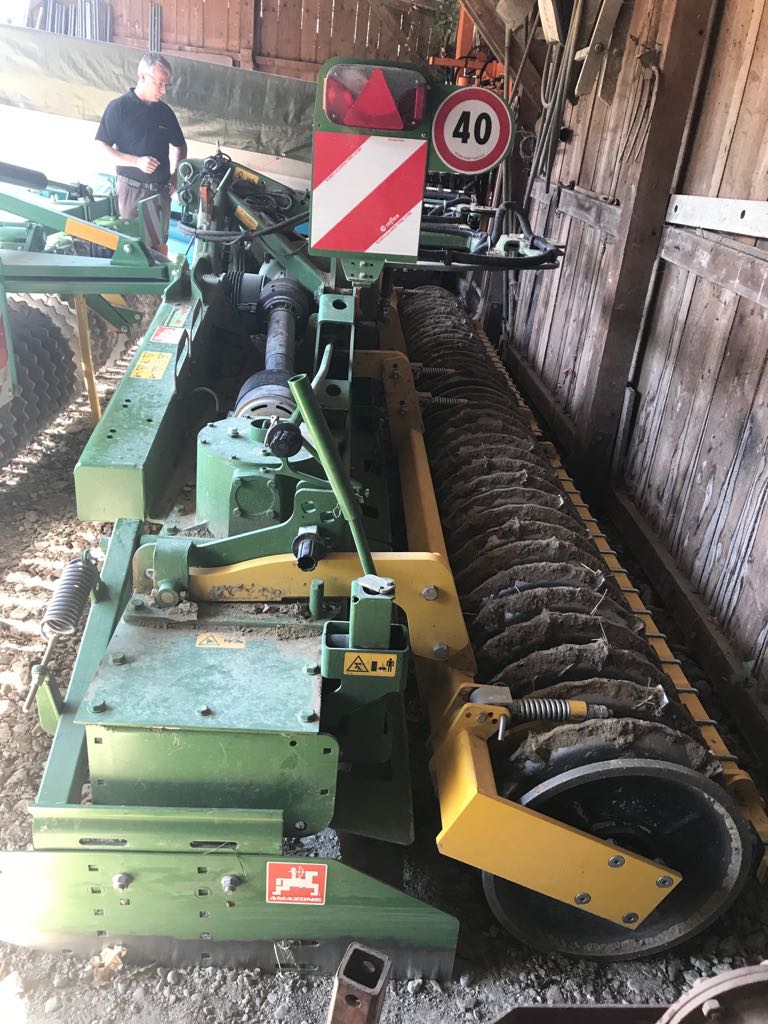 e6ceda6b-5a62-47e4-aff4-2d728a814c45