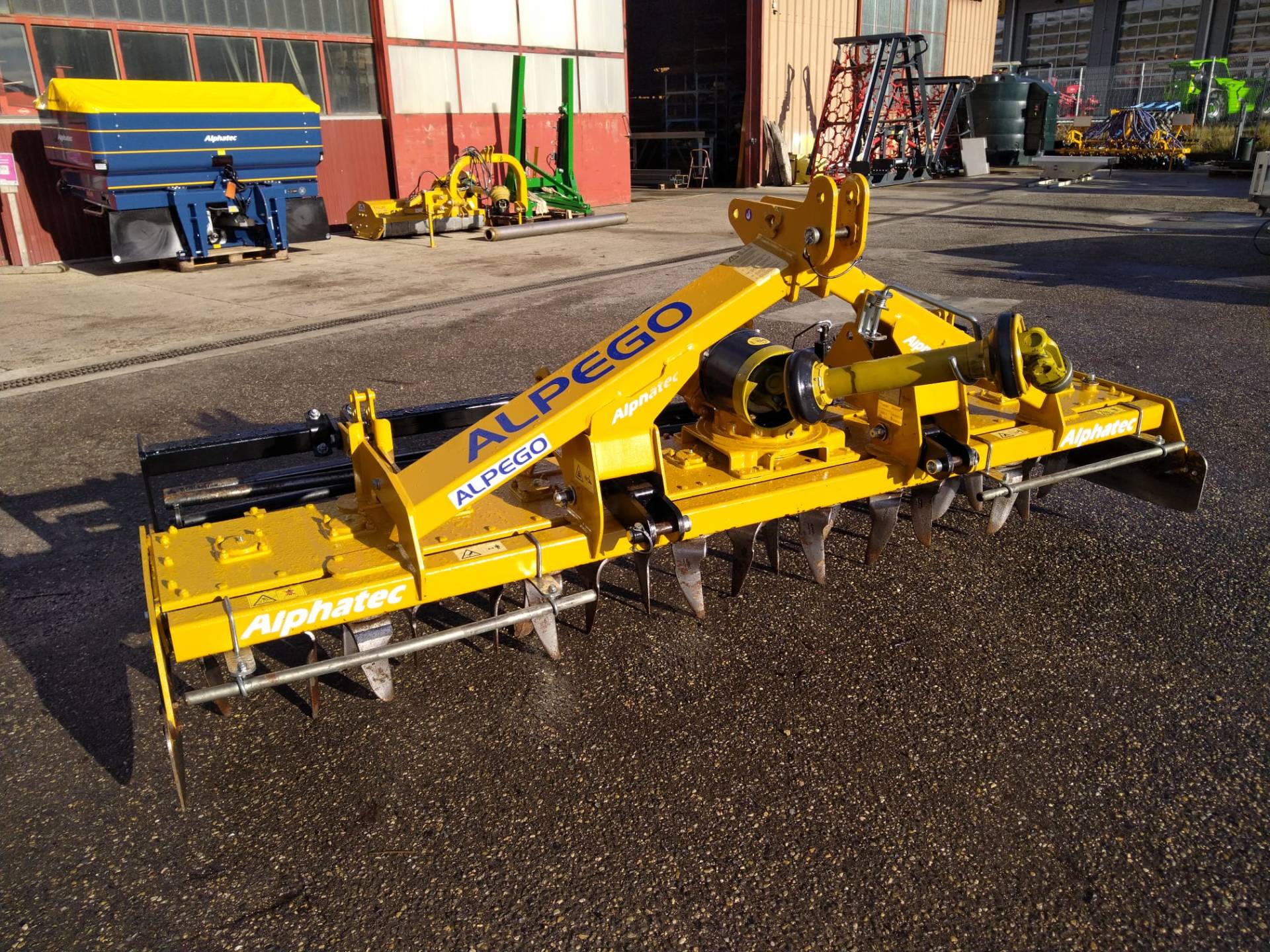 ef20dc85-e53f-49be-8741-eda723713953